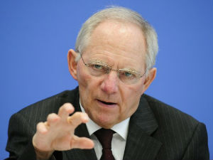 Шојбле: Учинићемо све да Грчку задржимо у еврозони