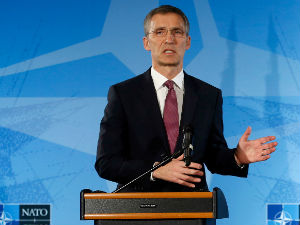 Столтенберг за транспарентну истрагу насиља у Македонији