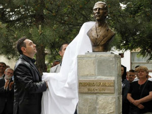 Откривена биста Гаврила Принципа у Бачком Јарку 