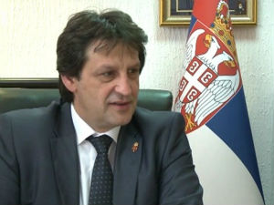 Гашић честитао гардистима Војске Србије