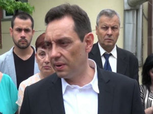 Вулин: Обезбеђено 16 милијарди динара за социјални програм