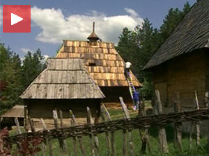 Реконструкција кровова у "Старом селу"