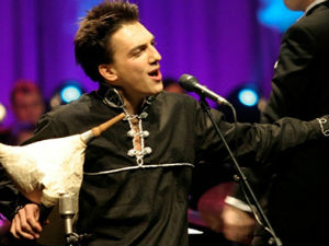 „Балканополис“ са пријатељима одушевио Арену