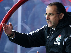 Реорганизација у Звезди, траже се тренер и спортски директор