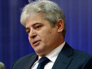 Ахмети: Нема разлога за рат у Македонији