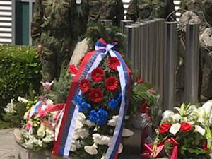 Венци за погинуле гардисте и пацијенте "Драгише Мишовић"