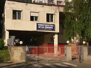 Дечја клиника у Тиршовој постала тесна!