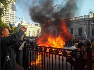 Сукоб демонстраната и полиције у Кијеву
