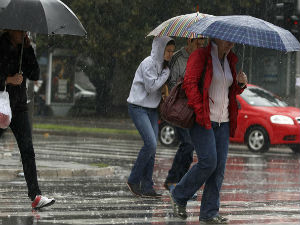 Пљускови и наредних дана, реке стабилно