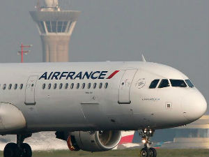 Лажна узбуна на лету "Ер Франса" за Њујорк