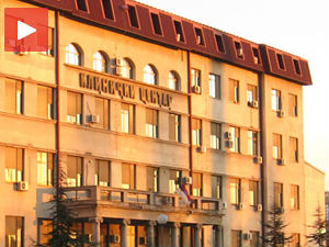 Конкурс за лекаре, директор затрпан порукама