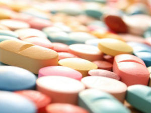 Лончар: Важно да се кубански лекови нађу у Србији што пре