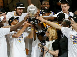 "Ратници" освојили Запад после 40 година!