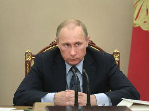 Путин подржао македонске власти