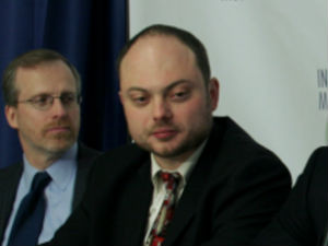 Бојазан због изненадне болести руског опозиционара