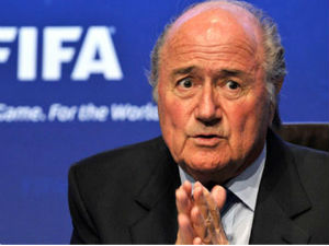 Фудбал бира, Блатер или принц Али?