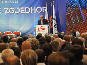 Иса Мустафа поново изабран за председника ДСК