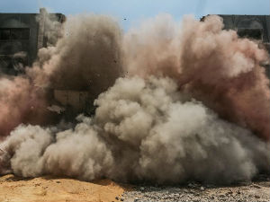 Рушење седишта Мубаракове партије