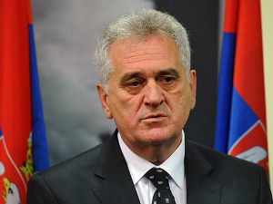 Николић упутио саучешће Бајдену