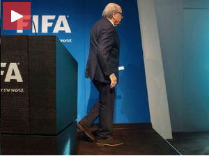 Сеп Блатер поднео оставку и најавио ванредне изборе!