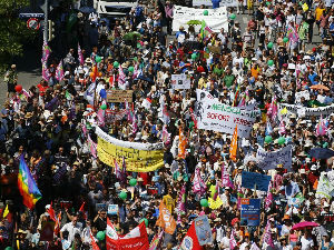 Минхен, протест против самита Г7