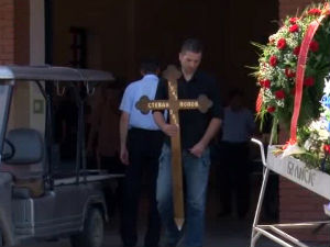 Сахрањен легендарни пилот Стева Попов