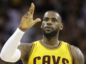 Симултанка "Краља“ Џејмса за вођство Кливленда 