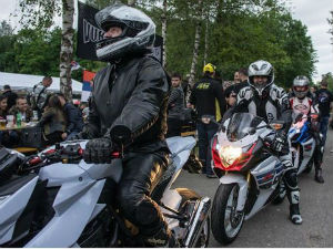 Мај на точковима