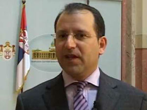 СДС: Власт повећава порезе због своје неспособности