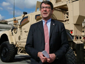Амерички министар одбране у ненајављеној посети Ираку