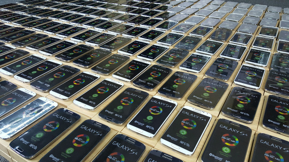 „Самсунг“ најавио продају половних мобилних телефона