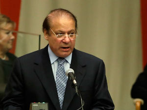 Премијер Пакистана честитао Вучићу победу на изборима