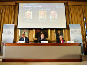 Нобелова награда за физику тројици научника