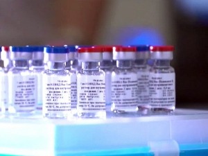 Шта раде вакцине у нашим ћелијама и по чему се разликују - "дешифрује" Ана Банко