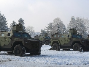 Десет борбених возила "Милош 4x4" за 72. бригаду, које су му перформансе