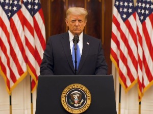 Трамп у опроштајном говору: Покрет који смо започели је тек на почетку