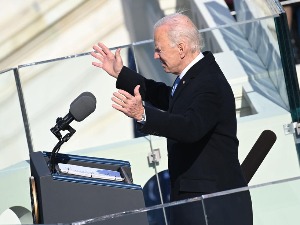 Први говор председника Џоа Бајдена: Желим да поново ујединим САД