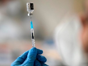 Шеклер за РТС: Било би идеално да се вакцинација заврши што брже, важно је заштитити најстарије Шеклер за РТС: Било би идеално да се вакцинација заврши што брже, важно је заштитити најстарије