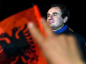 Косово пред изборе – Курти испред свих, на потезу изборна комисија