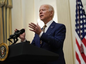 Бајден представио план економског опоравка због коронавируса