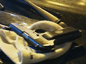 Два младића упуцана у Београду – ухапшен осумњичени, потрага за другим нападачем