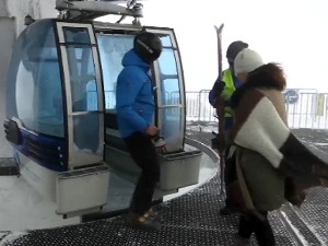 Све ћуди Старе планине, спасиоци упозоравају да по магли и снегу важе другачија правила 