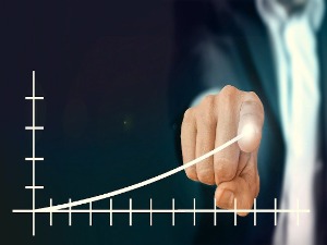 У децембру 2020. скоро двоструко више умрлих него истог месеца 2019.