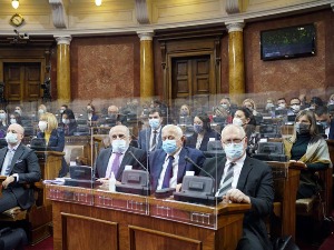 Скупштина наставила рад, посланици спремили питања за премијерку и министре