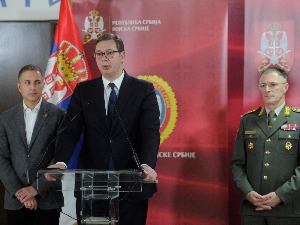 Вучић: Велико повећање примања за припаднике Војске