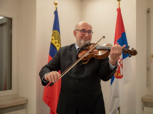 Дејан Млађеновић