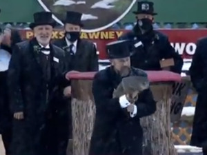 Мрмот Фил најавио још шест недеља зиме