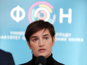 Брнабићева о вакцинама: Ради се о животима, а не о геополитици