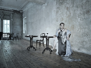 Жмурке: Елина Гаранча