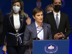 Брнабић: Србија једина земља на свету у којој грађани бирају вакцине